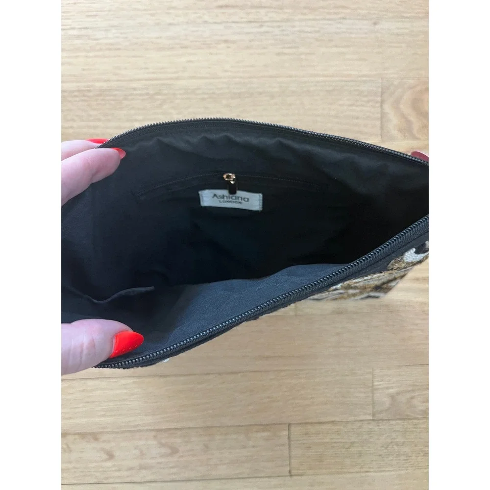 Ashiana London Clutch Women Small Black NWT